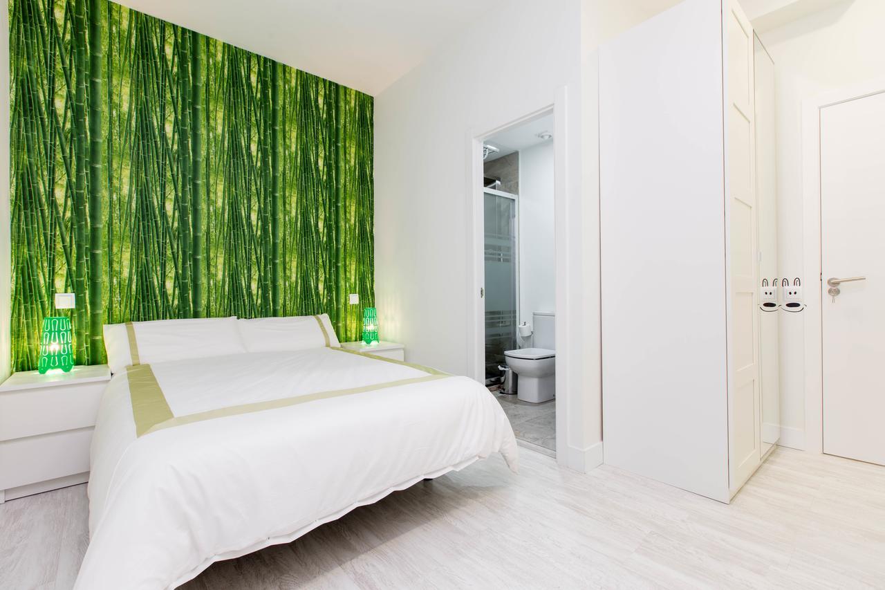 Apartmán Bookinmadrid Com - Cascorro Sq 18 Pax Exteriér fotografie